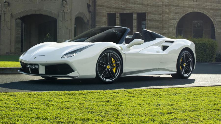  Ferrari 488 Spider 2016 года  (AU) (фото 15 из 23)